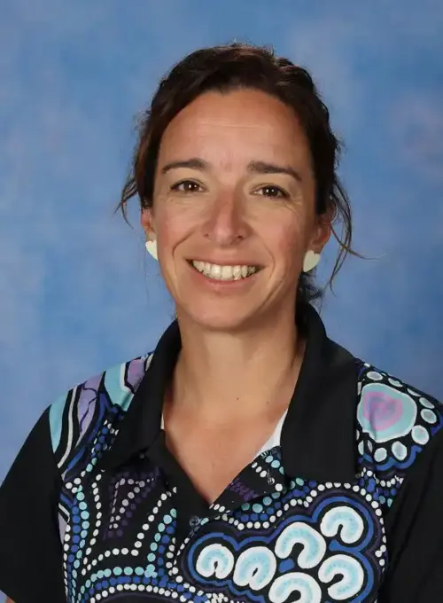  Vanessa (Cert III)